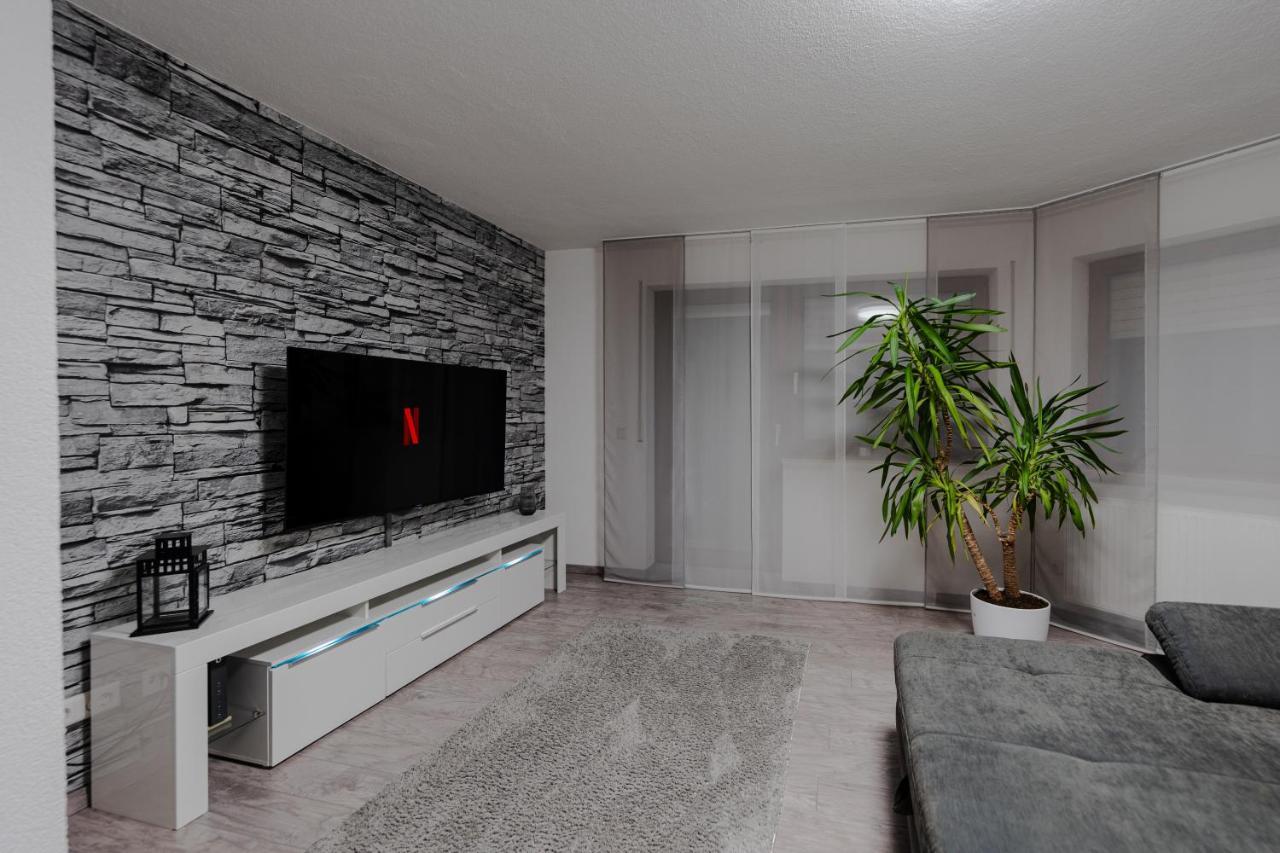 Modern - Ruhige Lage - Zentrumsnah - 2-Zimmer Apartment 内卡河畔霍尔布 外观 照片